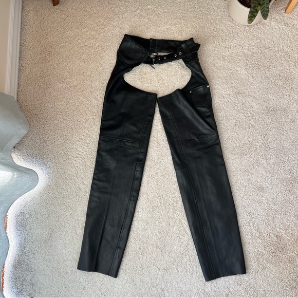 Leather Assless Chaps - Picture 3 of 6